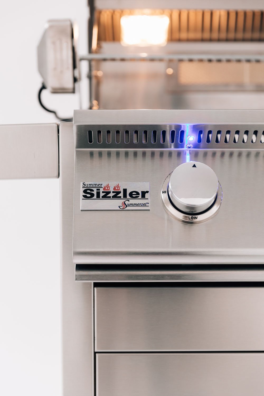 Summerset Sizzler Pro 40 Inch Freestanding Grill with Cart CART-SIZ40-DC
