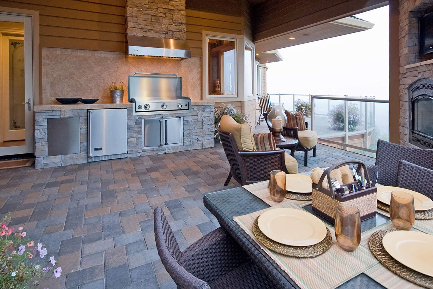 Le Griddle Three Burner Gas Griddle GFE105