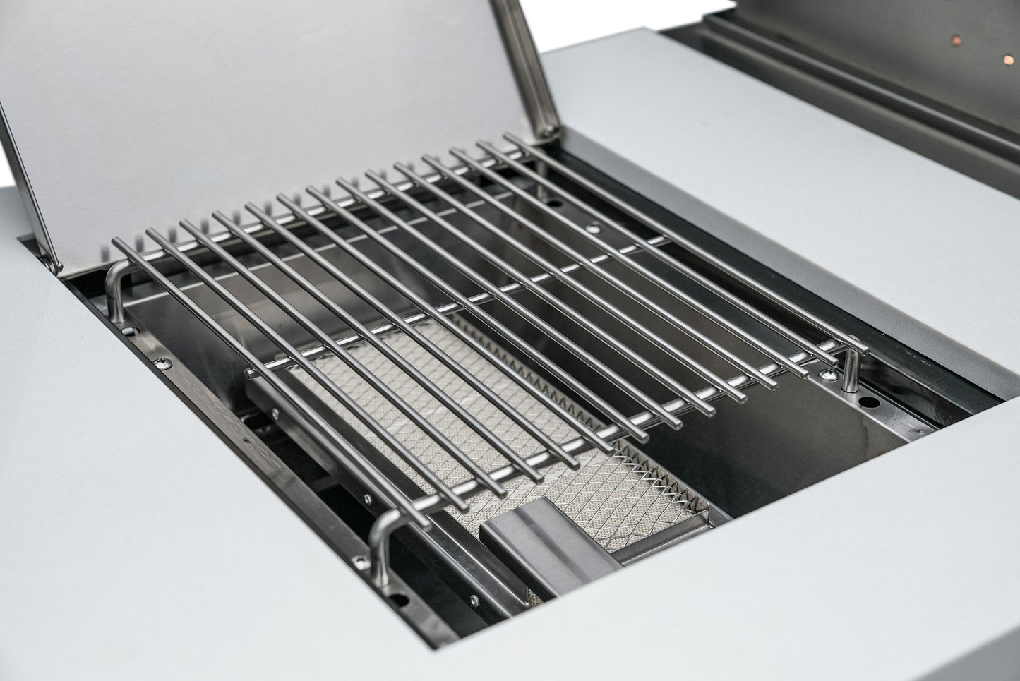 Mont Alpi 805 11-Foot Deluxe Island with Six-Burner Grill and Kegerator