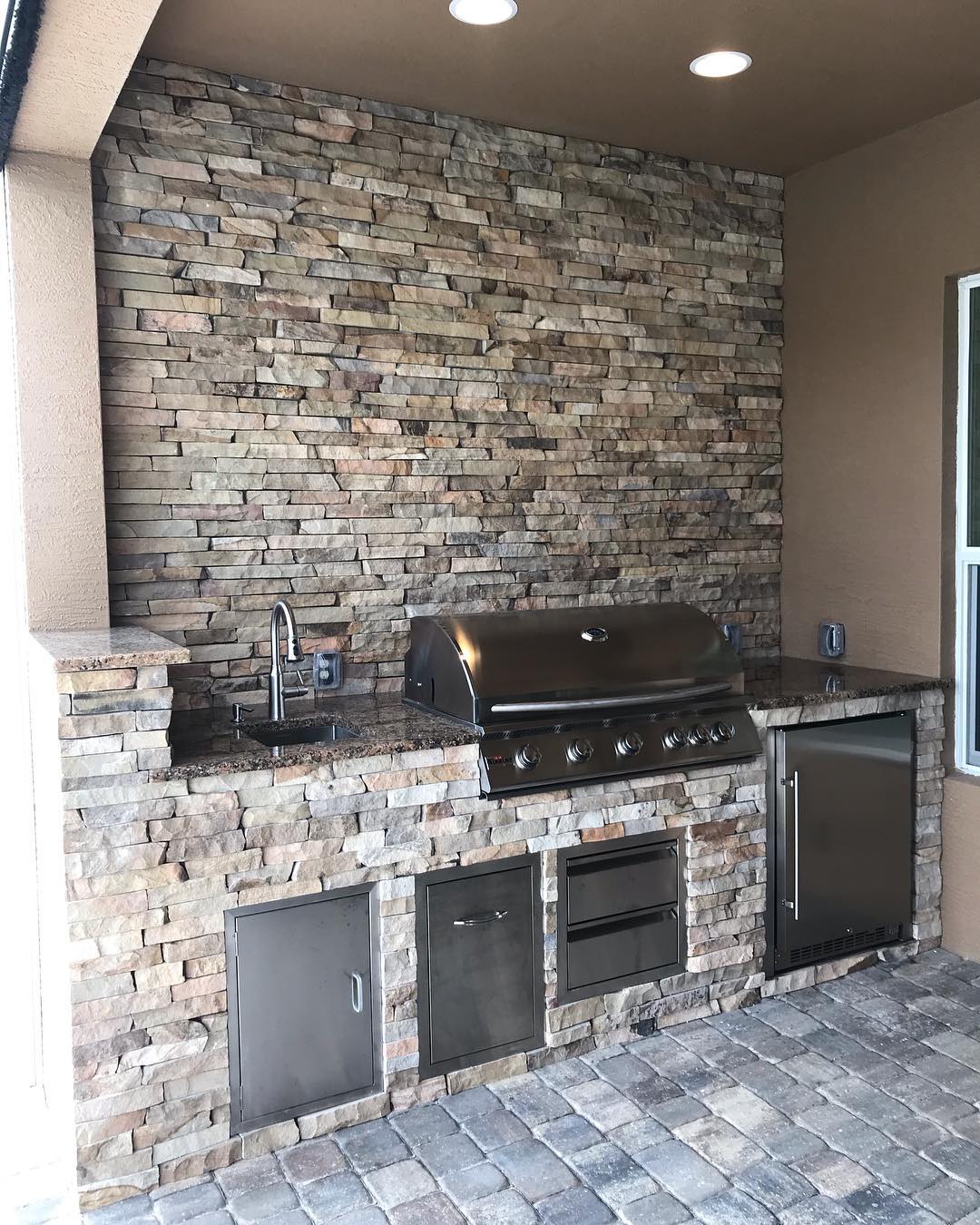 Summerset Sizzler Professional Series 40 inch Built-in Grill SIZPRO40