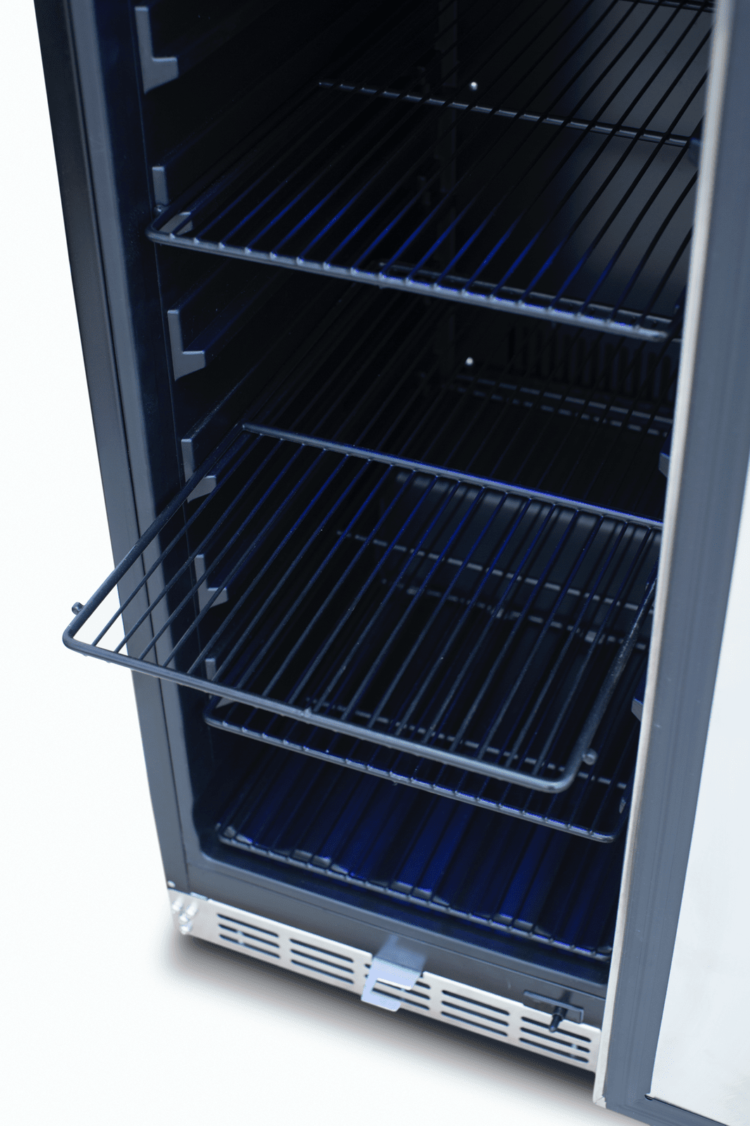 Summerset 15 Inch 3.2C Outdoor Rated Refrigerator SSRFR-15S