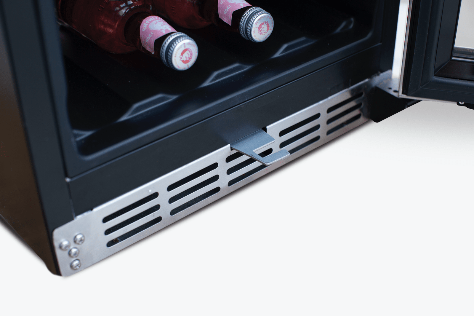 Summerset 15 Inch 3.2C Outdoor Rated Dual Zone Wine Cooler SSRFR-15WD