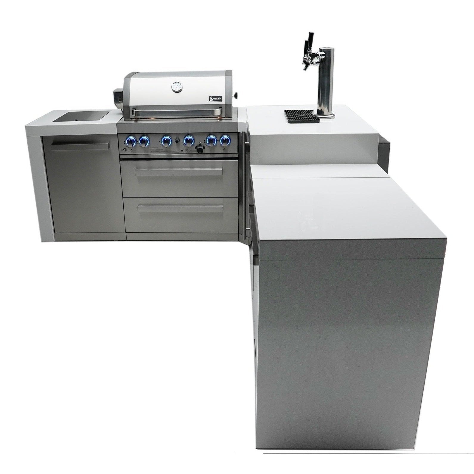 Mont Alpi 400 L-Shaped Deluxe Island with a 90 Degree Corner and Kegerator